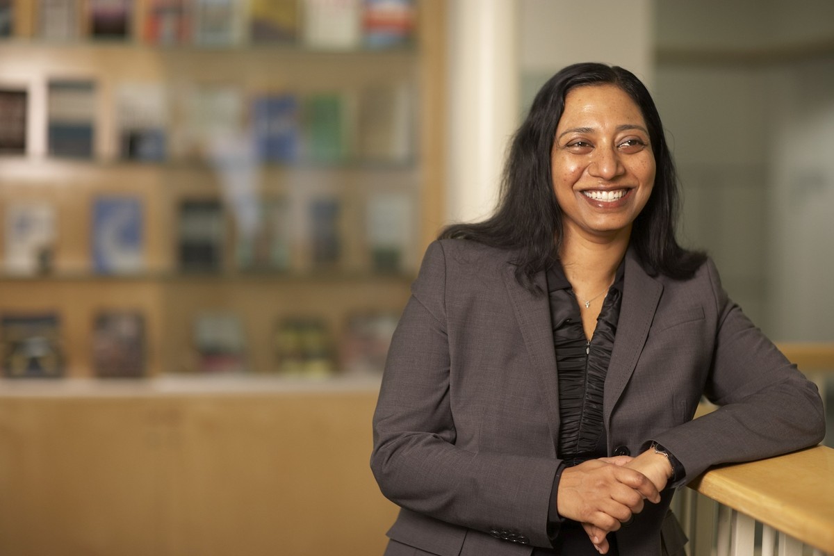Professors Share Their 2019 Resolutions