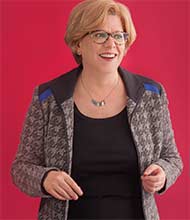 Julie Chapman ’83