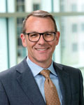 Alex Craddock headshot