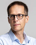Miklos Sarvary headshot