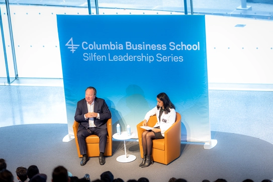 Former Paramount CEO Robert Bakish ’89 Returns to CBS to Share Media Industry Insights