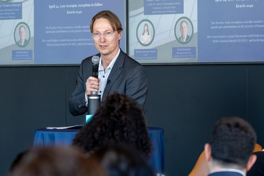 Stijn Van Nieuwerburgh Awarded Inaugural CBS Practice Prize