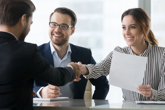 Women Entrepreneurs Face Challenges in Networking