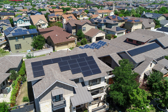 How States Like Texas Are Driving the Clean Energy Boom in the Trump Era