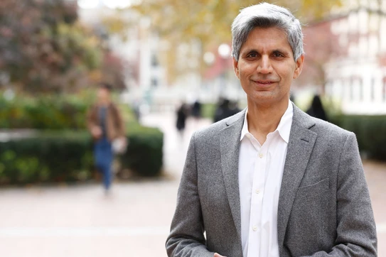 Professor Hitrendra Wadhwa