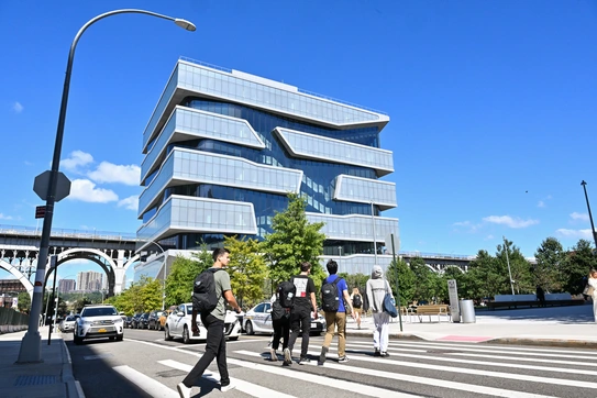 CBS Photo Image
