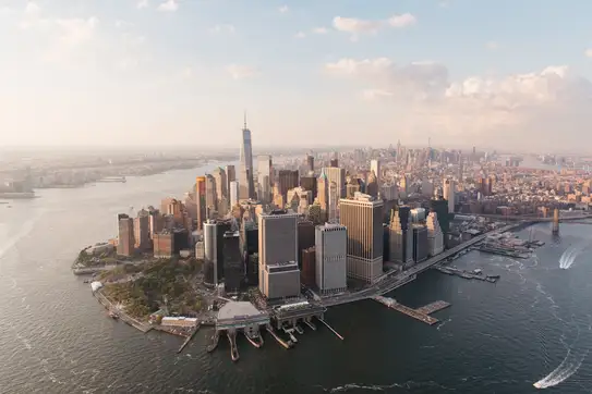 Paul Milstein Center for Real Estate Image