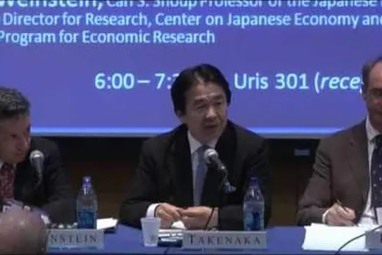 Coping with Crisis: Financial Policy in the United States and Japan