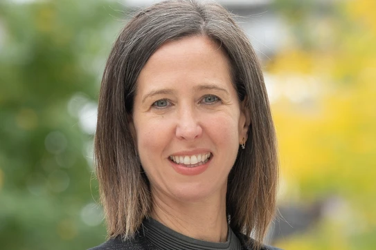 Photo of Alexis Abramson